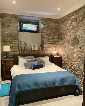 Villa Bacchetta - Stone Cottage Oleggio Castello Luaran gambar
